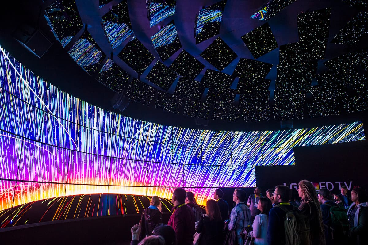 Diseño de pantallas LED para eventos Edgar Vásquez